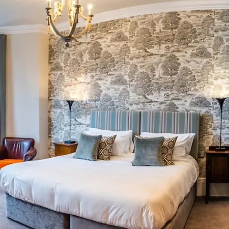 Hotel The High Field Town House 4*