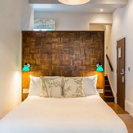 The High Field Town House Hotel 4*
